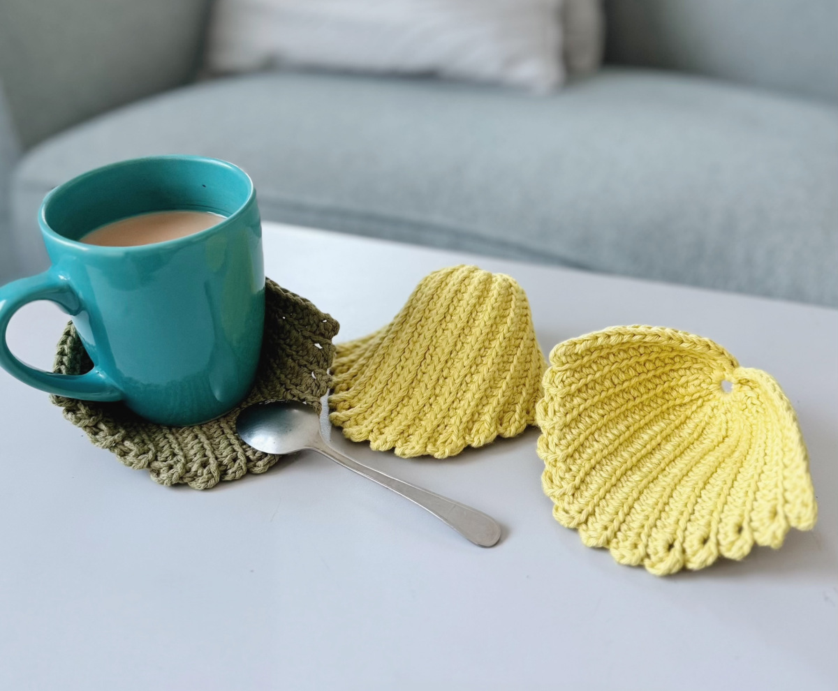 Seashell Inspired Crochet Coaster 2