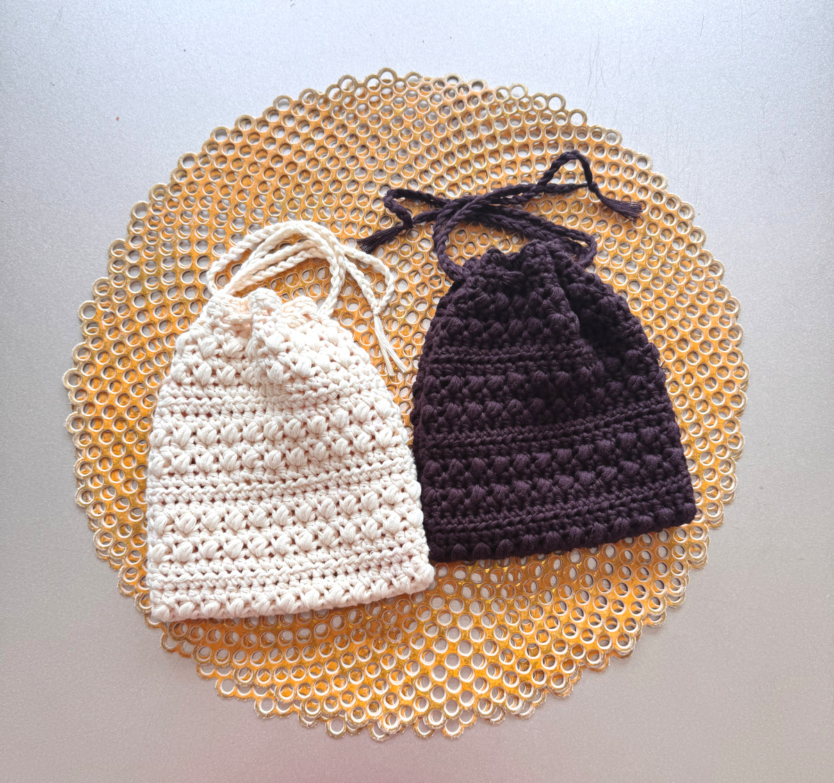 Crochet Simple Drawstring Pouch- YarnCraftee